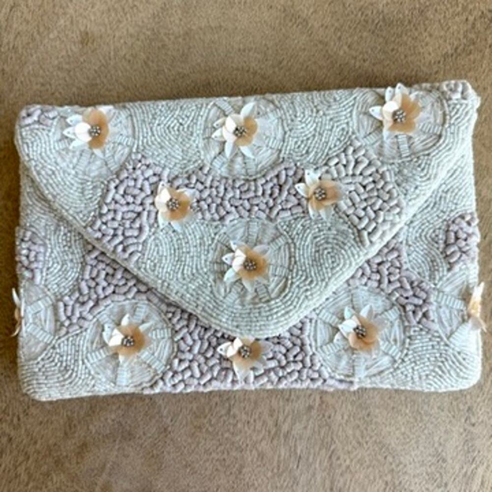 Maria Victoria Beaded Floral‎ Clutch Shoulder Bag Ivory Cream Embellished Floral